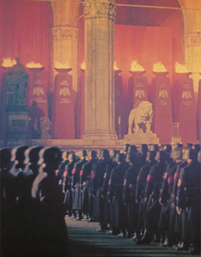 Antik Pagan Ayinlerinin Kopyası Nazi Törenleri